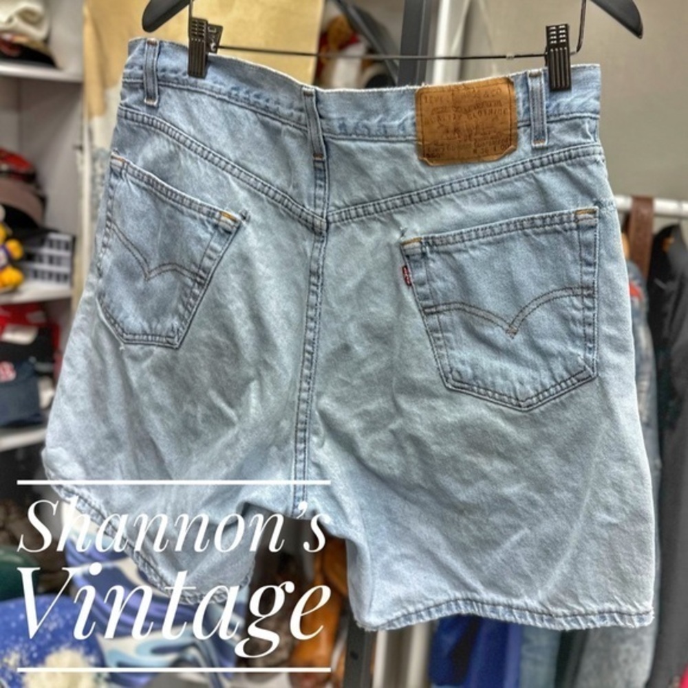 Levi’s 550 VNTG 90s grunged out sz 36 denim shorts A43